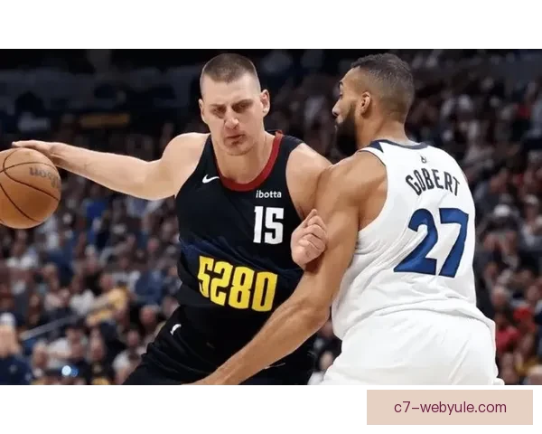 戈贝尔谈枪击案称篮球带来快乐