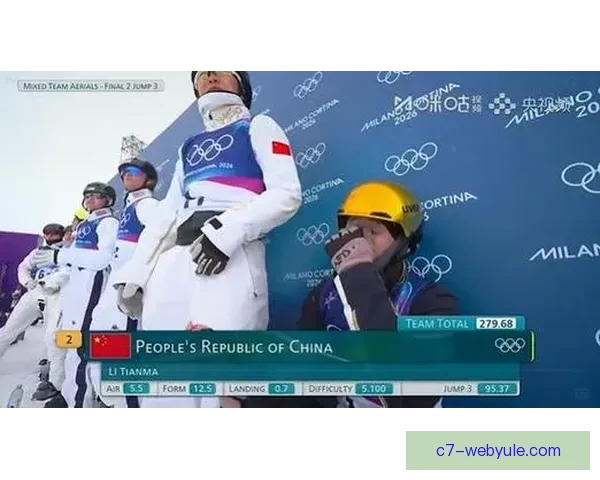 徐梦桃安慰李天马四年后再出发